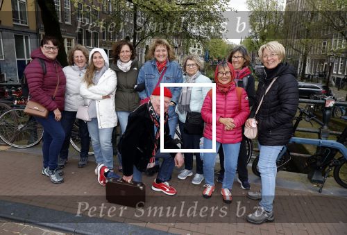 Amsterdam 9 april 2024
Harry Slinger met de schrijver van zijn boek Edwin Gitsels in de Jordaan waar Harry geboren is .