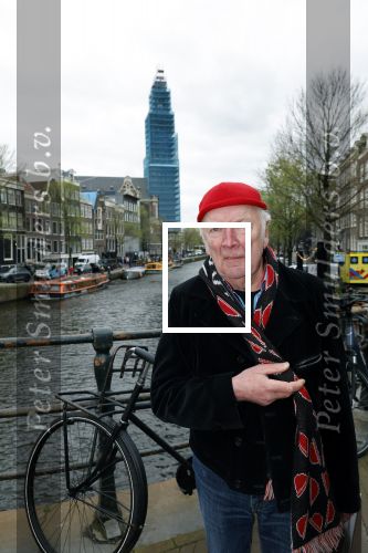 Amsterdam 9 april 2024
Harry Slinger met de schrijver van zijn boek Edwin Gitsels in de Jordaan waar Harry geboren is .