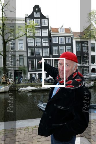 Amsterdam 9 april 2024
Harry Slinger met de schrijver van zijn boek Edwin Gitsels in de Jordaan waar Harry geboren is .