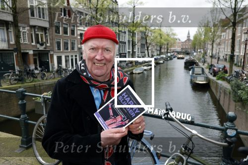 Amsterdam 9 april 2024
Harry Slinger met de schrijver van zijn boek Edwin Gitsels in de Jordaan waar Harry geboren is .