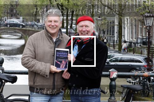 Amsterdam 9 april 2024
Harry Slinger met de schrijver van zijn boek Edwin Gitsels in de Jordaan waar Harry geboren is .