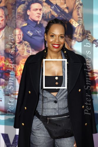 Amsterdam 8 april 2024
Premiere Invasie in Pathe Arena met oa Tarikh Jansen Ortal Vriend Raymond Thiry Gijs Scholten v Aschat Jasha Rudge Gijs Blom Fedja v Huet . Bobby Boermans is de regisseur. Jasmine Sendar