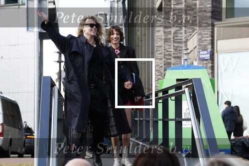 Amsterdam 21 april 2024
Jordy Huisman van Kris Kross Amsterdam viert zijn 40e verjaardag met een boottocht door de grachten van Amsterdam. Jordy Huisman met zijn vriendin Kathie Lam