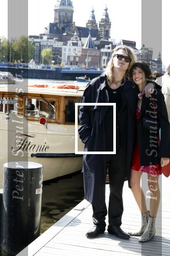 Amsterdam 21 april 2024
Jordy Huisman van Kris Kross Amsterdam viert zijn 40e verjaardag met een boottocht door de grachten van Amsterdam. Jordy Huisman met zijn vriendin Kathie Lam