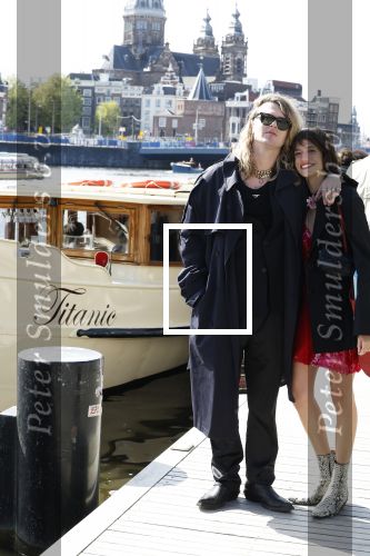 Amsterdam 21 april 2024
Jordy Huisman van Kris Kross Amsterdam viert zijn 40e verjaardag met een boottocht door de grachten van Amsterdam. Jordy Huisman met zijn vriendin Kathie Lam