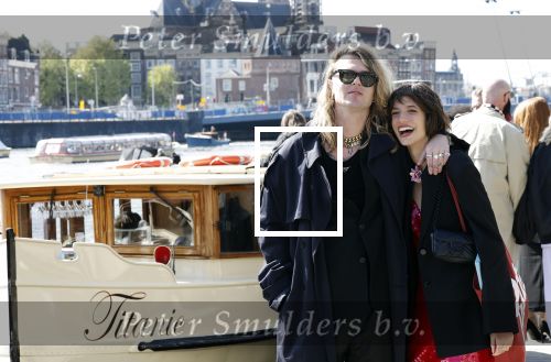 Amsterdam 21 april 2024
Jordy Huisman van Kris Kross Amsterdam viert zijn 40e verjaardag met een boottocht door de grachten van Amsterdam. Jordy Huisman met zijn vriendin Kathie Lam