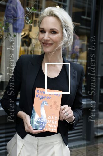 Amsterdam 16 april 2024
Boekpresentatie Kimberley Klaver. Haar 2e boek heet Zuid moeders hebben geen geheimen.