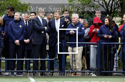 Amsterdam 17 april 2024
Staatsbezoek Nederland - Spanje met Koning Willem Alexander Koningin Maxima Koning Filipe en Koningin Letizia van Spanje aan Nederland . Koning Willem Alexander en Koning Felipe bezoeken Cruyff court in betondorp . oa aanwezig Jordy Cruijff Susila Cruijff Frank Rijkaard en Guus Hiddink.