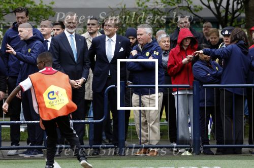 Amsterdam 17 april 2024
Staatsbezoek Nederland - Spanje met Koning Willem Alexander Koningin Maxima Koning Filipe en Koningin Letizia van Spanje aan Nederland . Koning Willem Alexander en Koning Felipe bezoeken Cruyff court in betondorp . oa aanwezig Jordy Cruijff Susila Cruijff Frank Rijkaard en Guus Hiddink.