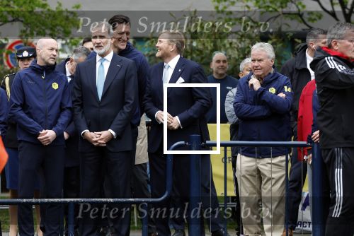 Amsterdam 17 april 2024
Staatsbezoek Nederland - Spanje met Koning Willem Alexander Koningin Maxima Koning Filipe en Koningin Letizia van Spanje aan Nederland . Koning Willem Alexander en Koning Felipe bezoeken Cruyff court in betondorp . oa aanwezig Jordy Cruijff Susila Cruijff Frank Rijkaard en Guus Hiddink.