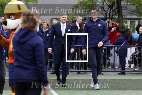 Amsterdam 17 april 2024
Staatsbezoek Nederland - Spanje met Koning Willem Alexander Koningin Maxima Koning Filipe en Koningin Letizia van Spanje aan Nederland . Koning Willem Alexander en Koning Felipe bezoeken Cruyff court in betondorp . oa aanwezig Jordy Cruijff Susila Cruijff Frank Rijkaard en Guus Hiddink.
