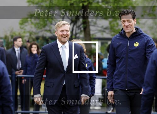 Amsterdam 17 april 2024
Staatsbezoek Nederland - Spanje met Koning Willem Alexander Koningin Maxima Koning Filipe en Koningin Letizia van Spanje aan Nederland . Koning Willem Alexander en Koning Felipe bezoeken Cruyff court in betondorp . oa aanwezig Jordy Cruijff Susila Cruijff Frank Rijkaard en Guus Hiddink.