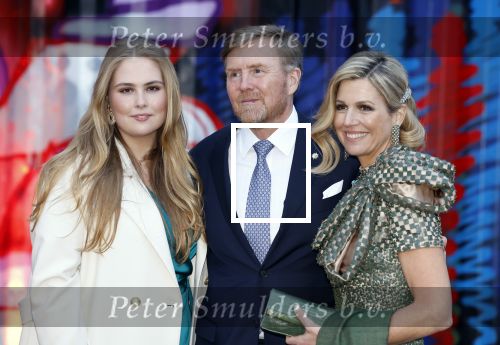Amsterdam 18 april 2024
Contraprestatie
Koning Felipe en Koningin Letizia bieden het Koninklijk Paar een receptie aan in Museum STRAAT in Amsterdam. Hierbij is ook de Prinses van Oranje aanwezig. Tijdens de receptie openen de Koninklijke Paren een expositie van tien Spaanse en Nederlandse muurschilders. De tentoonstelling is tot en met 2 juni te bezoeken. Na de receptie neemt het Koninklijk Paar afscheid van de Spaanse Koning en Koningin. Aanwezig Koning Felipe Koningin Letizia Koning Willem Alexnader Koningin Maxima Prinses Amalia Prinses Margriet en Mr Pieter v Vollenhoven.