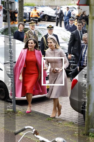 Amsterdam 18 april 2024
Koningin Maxima en Koningin Latizia van Spanje bezoeken Lab6 in Amsterdam west en aansluiten gaan ze naar 10 jaar bestaan Amsterdam Spanish film festival in Tuschinski.