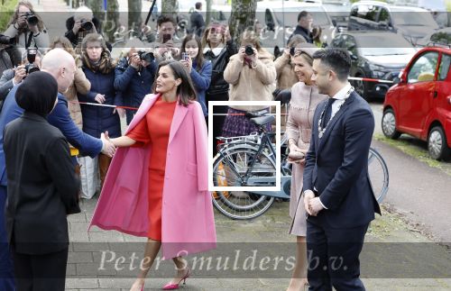 Amsterdam 18 april 2024
Koningin Maxima en Koningin Latizia van Spanje bezoeken Lab6 in Amsterdam west en aansluiten gaan ze naar 10 jaar bestaan Amsterdam Spanish film festival in Tuschinski.