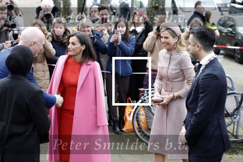 Amsterdam 18 april 2024
Koningin Maxima en Koningin Latizia van Spanje bezoeken Lab6 in Amsterdam west en aansluiten gaan ze naar 10 jaar bestaan Amsterdam Spanish film festival in Tuschinski.