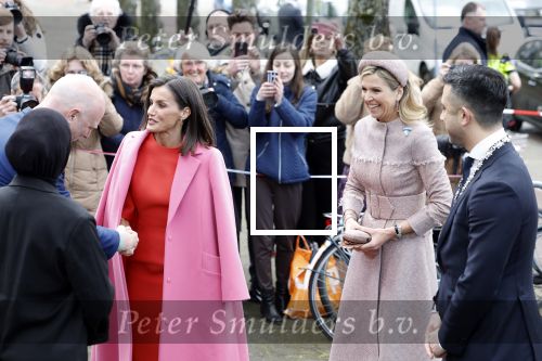Amsterdam 18 april 2024
Koningin Maxima en Koningin Latizia van Spanje bezoeken Lab6 in Amsterdam west en aansluiten gaan ze naar 10 jaar bestaan Amsterdam Spanish film festival in Tuschinski.