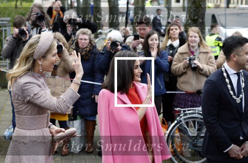 Amsterdam 18 april 2024
Koningin Maxima en Koningin Latizia van Spanje bezoeken Lab6 in Amsterdam west en aansluiten gaan ze naar 10 jaar bestaan Amsterdam Spanish film festival in Tuschinski.
