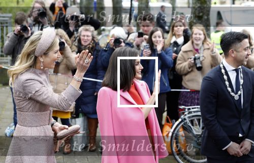 Amsterdam 18 april 2024
Koningin Maxima en Koningin Latizia van Spanje bezoeken Lab6 in Amsterdam west en aansluiten gaan ze naar 10 jaar bestaan Amsterdam Spanish film festival in Tuschinski.