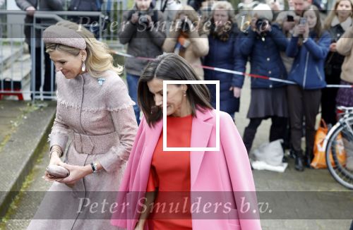Amsterdam 18 april 2024
Koningin Maxima en Koningin Latizia van Spanje bezoeken Lab6 in Amsterdam west en aansluiten gaan ze naar 10 jaar bestaan Amsterdam Spanish film festival in Tuschinski.