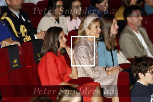 Amsterdam 18 april 2024
Koningin Maxima en Koningin Latizia van Spanje bezoeken Lab6 in Amsterdam west en aansluiten gaan ze naar 10 jaar bestaan Amsterdam Spanish film festival in Tuschinski.