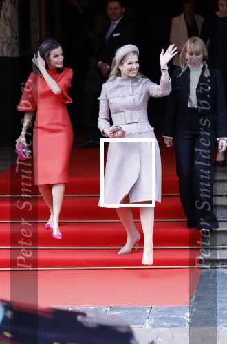 Amsterdam 18 april 2024
Koningin Maxima en Koningin Latizia van Spanje bezoeken Lab6 in Amsterdam west en aansluiten gaan ze naar 10 jaar bestaan Amsterdam Spanish film festival in Tuschinski.