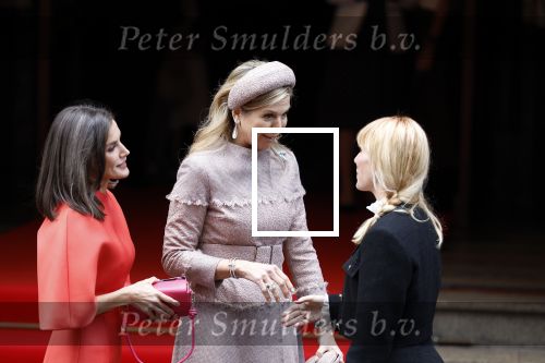 Amsterdam 18 april 2024
Koningin Maxima en Koningin Latizia van Spanje bezoeken Lab6 in Amsterdam west en aansluiten gaan ze naar 10 jaar bestaan Amsterdam Spanish film festival in Tuschinski.