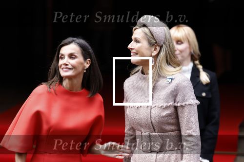 Amsterdam 18 april 2024
Koningin Maxima en Koningin Latizia van Spanje bezoeken Lab6 in Amsterdam west en aansluiten gaan ze naar 10 jaar bestaan Amsterdam Spanish film festival in Tuschinski.