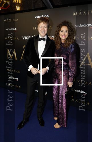Amsterdam 15 april 2024
Premiere serie Maxima van Videoland in Tuschinski. Aanwezig oa Delfina Chaves en Martijn Lakemeier . Lex Uiting met partner