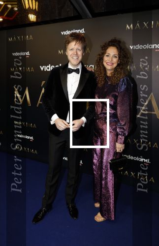 Amsterdam 15 april 2024
Premiere serie Maxima van Videoland in Tuschinski. Aanwezig oa Delfina Chaves en Martijn Lakemeier . Lex Uiting met partner