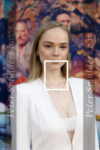 Amsterdam 8 april 2024
Premiere Invasie in Pathe Arena met oa Tarikh Jansen Ortal Vriend Raymond Thiry Gijs Scholten v Aschat Jasha Rudge Gijs Blom Fedja v Huet . Bobby Boermans is de regisseur. Lonneke Bakker