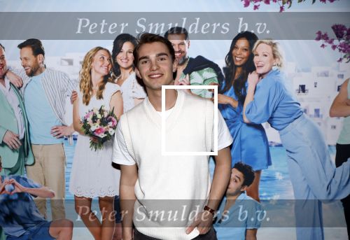 Amsterdam 3 april 2024
Amsterdamse premiere van Mamma Mia in het DeLaMar theater.