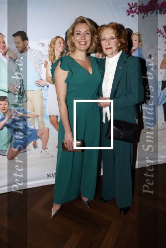 Amsterdam 3 april 2024
Amsterdamse premiere van Mamma Mia in het DeLaMar theater. Marlijn Weerdenburg en Gerrie v d Klei