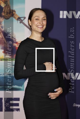 Amsterdam 8 april 2024
Premiere Invasie in Pathe Arena met oa 
Melody Klaver zwanger