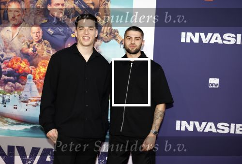 Amsterdam 8 april 2024
Premiere Invasie in Pathe Arena met oa Tarikh Jansen Ortal Vriend Raymond Thiry Gijs Scholten v Aschat Jasha Rudge Gijs Blom Fedja v Huet . Bobby Boermans is de regisseur. Isa Hoes kwam met haar kinderen Vlinder Kamerling en Merlijn Kamerling