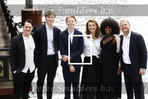 Amsterdam 21 april 2024
Jordy Huisman van Kris Kross Amsterdam viert zijn 40e verjaardag met een boottocht door de grachten van Amsterdam. Nikki la Croix en haar man Frank La Croix kinderen en ..s choonzoon