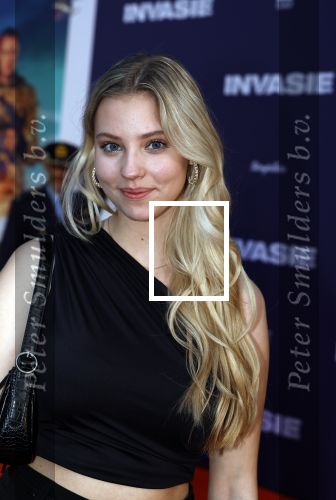 Amsterdam 8 april 2024
Premiere Invasie in Pathe Arena met oa Tarikh Jansen Ortal Vriend Raymond Thiry Gijs Scholten v Aschat Jasha Rudge Gijs Blom Fedja v Huet . Bobby Boermans is de regisseur. Noa Jacobus