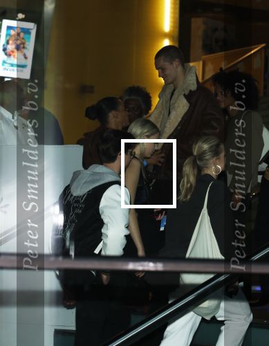Amsterdam 8 april 2024
Premiere Invasie in Pathe Arena met oa Tarikh Jansen Ortal Vriend Raymond Thiry Gijs Scholten v Aschat Jasha Rudge Gijs Blom Fedja v Huet . Bobby Boermans is de regisseur. Noa Jacobus