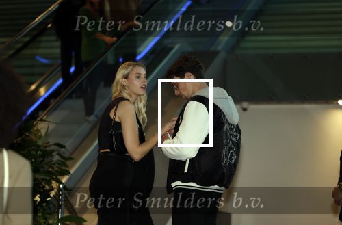 Amsterdam 8 april 2024
Premiere Invasie in Pathe Arena met oa Tarikh Jansen Ortal Vriend Raymond Thiry Gijs Scholten v Aschat Jasha Rudge Gijs Blom Fedja v Huet . Bobby Boermans is de regisseur. Noa Jacobus