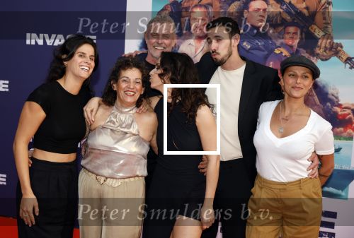 Amsterdam 8 april 2024
Premiere Invasie in Pathe Arena met oa Tarikh Jansen Ortal Vriend Raymond Thiry Gijs Scholten v Aschat Jasha Rudge Gijs Blom Fedja v Huet . Bobby Boermans is de regisseur.