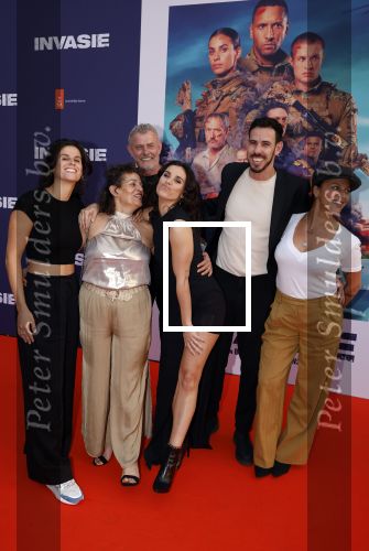 Amsterdam 8 april 2024
Premiere Invasie in Pathe Arena met oa Tarikh Jansen Ortal Vriend Raymond Thiry Gijs Scholten v Aschat Jasha Rudge Gijs Blom Fedja v Huet . Bobby Boermans is de regisseur.