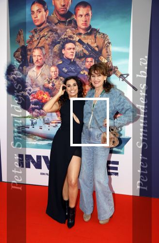 Amsterdam 8 april 2024
Premiere Invasie in Pathe Arena met oa Tarikh Jansen Ortal Vriend Raymond Thiry Gijs Scholten v Aschat Jasha Rudge Gijs Blom Fedja v Huet . Bobby Boermans is de regisseur.
