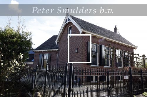 Abcoude 4 april 2024
Het huis van peter v d Vorst en zijn partner staat te koop voor 4.800.000 euro.