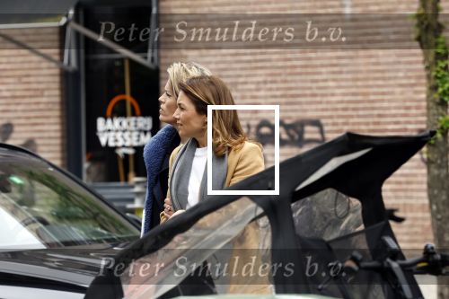 Amsterdam 11 april 2024
Prinses Aimee aan het winkelen met vriendinnen  in Amsterdam Zuid.