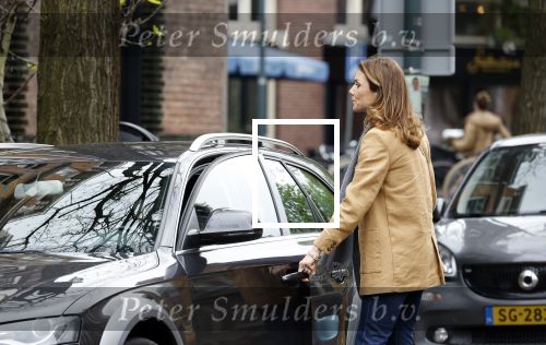 Amsterdam 11 april 2024
Prinses Aimee aan het winkelen met vriendinnen  in Amsterdam Zuid.