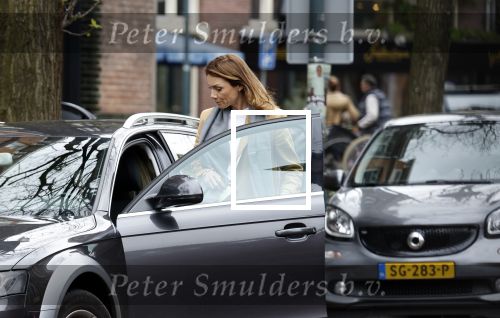 Amsterdam 11 april 2024
Prinses Aimee aan het winkelen met vriendinnen  in Amsterdam Zuid.