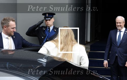 Amsterdam 17 april 2024
Staatsbezoek Nederland - Spanje met Koning Willem Alexander Koningin Maxima Koning Filipe en Koningin Letizia van Spanje aan Nederland . Prinses Amalia arriveert met haar auto bij het paleis . Ze heeft een tas bij met een slotje erop.