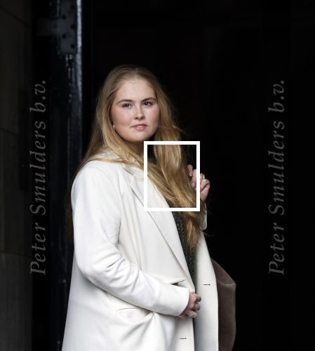 Amsterdam 17 april 2024
Staatsbezoek Nederland - Spanje met Koning Willem Alexander Koningin Maxima Koning Filipe en Koningin Letizia van Spanje aan Nederland . Prinses Amalia arriveert met haar auto bij het paleis . Ze heeft een tas bij met een slotje erop.