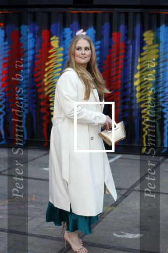 Amsterdam 18 april 2024
Contraprestatie
Koning Felipe en Koningin Letizia bieden het Koninklijk Paar een receptie aan in Museum STRAAT in Amsterdam. Hierbij is ook de Prinses van Oranje aanwezig. Tijdens de receptie openen de Koninklijke Paren een expositie van tien Spaanse en Nederlandse muurschilders. De tentoonstelling is tot en met 2 juni te bezoeken. Na de receptie neemt het Koninklijk Paar afscheid van de Spaanse Koning en Koningin. Aanwezig Koning Felipe Koningin Letizia Koning Willem Alexnader Koningin Maxima Prinses Amalia Prinses Margriet en Mr Pieter v Vollenhoven.