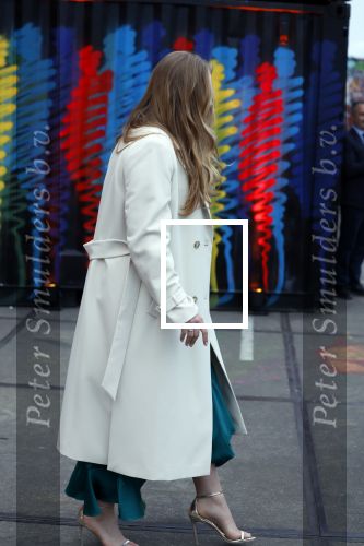 Amsterdam 18 april 2024
Contraprestatie
Koning Felipe en Koningin Letizia bieden het Koninklijk Paar een receptie aan in Museum STRAAT in Amsterdam. Hierbij is ook de Prinses van Oranje aanwezig. Tijdens de receptie openen de Koninklijke Paren een expositie van tien Spaanse en Nederlandse muurschilders. De tentoonstelling is tot en met 2 juni te bezoeken. Na de receptie neemt het Koninklijk Paar afscheid van de Spaanse Koning en Koningin. Aanwezig Koning Felipe Koningin Letizia Koning Willem Alexnader Koningin Maxima Prinses Amalia Prinses Margriet en Mr Pieter v Vollenhoven.